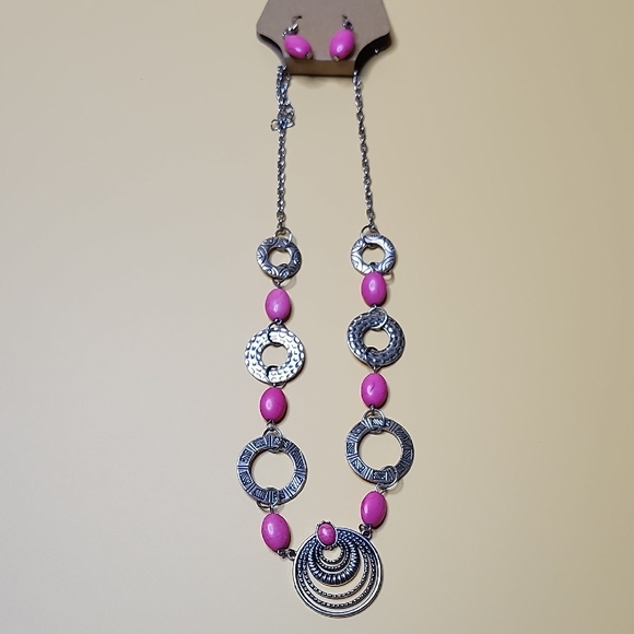 Pink and Silver Necklace and Earring Set - Picture 3 of 3